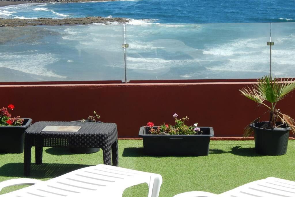 Big, Large Cozy Apartment With Sea View Ask For Additional Bedroom As An Extra Option Telde Exterior photo